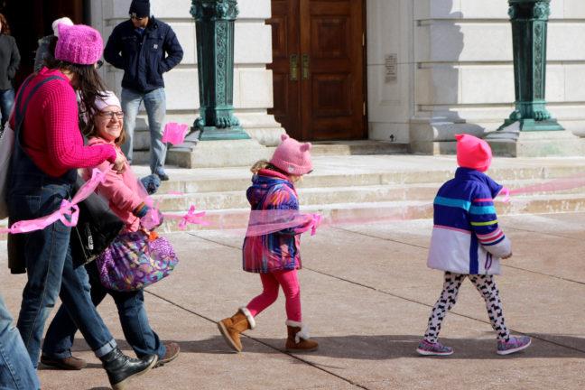 In Photos: Planned Parenthood supporters 'pink out' Capitol in solidarity