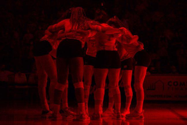 UW addresses leaked women's volleyball photos